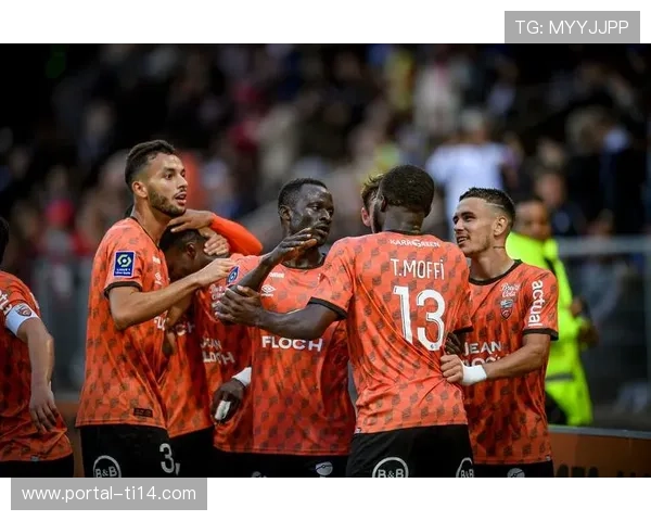 欧塞尔0-2布雷斯特：阿若克脚后跟破门，肖塔尔锁定胜局