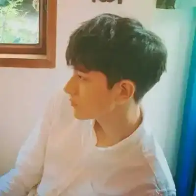 黄萱